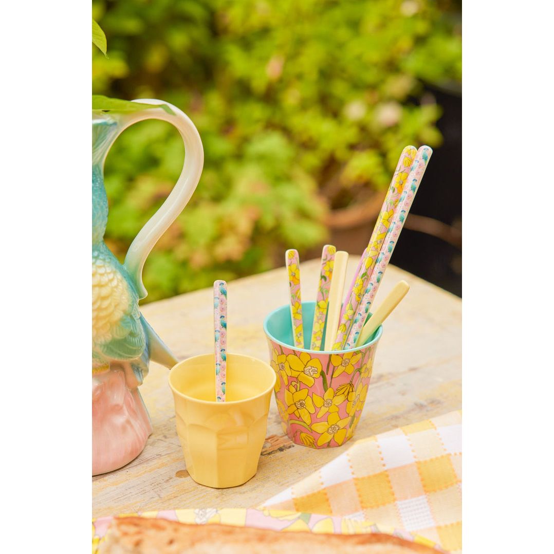 rice-dk-teaspoon-with-daffodils-print-soft-pink-rice-melsp-sch5xcpdaff