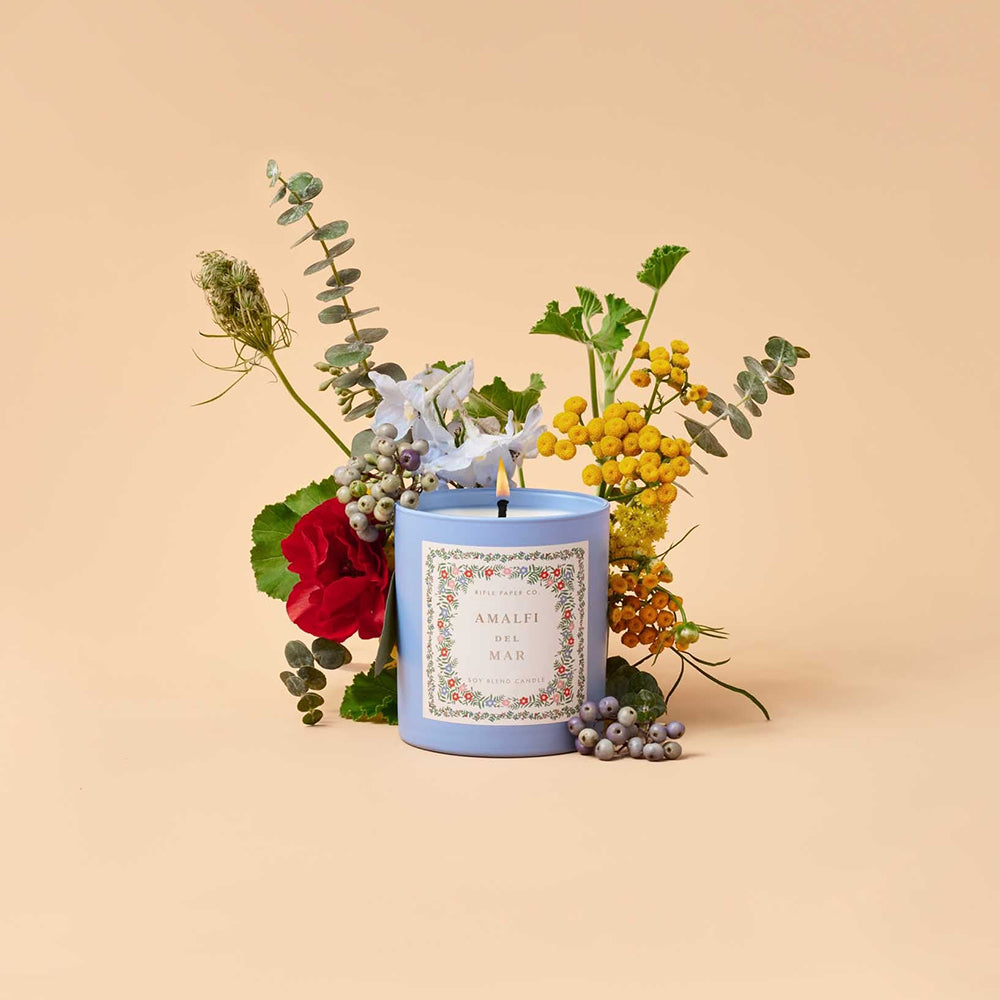 rifle-paper-co-rosette-amalfi-del-mar-9-5-oz-glass-candle-party-supplies-rifl-cndg011
