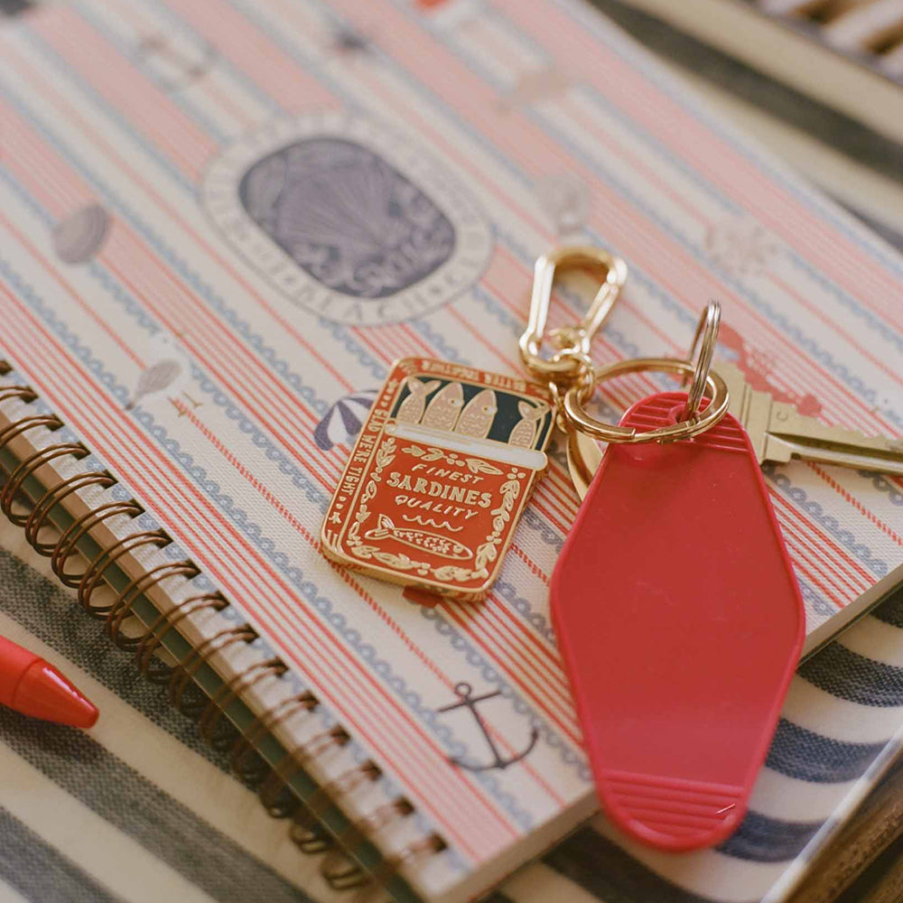 rifle-paper-co-sardines-enamel-keychain-clothing-wear-fashion-accessories-rifl-ekm014