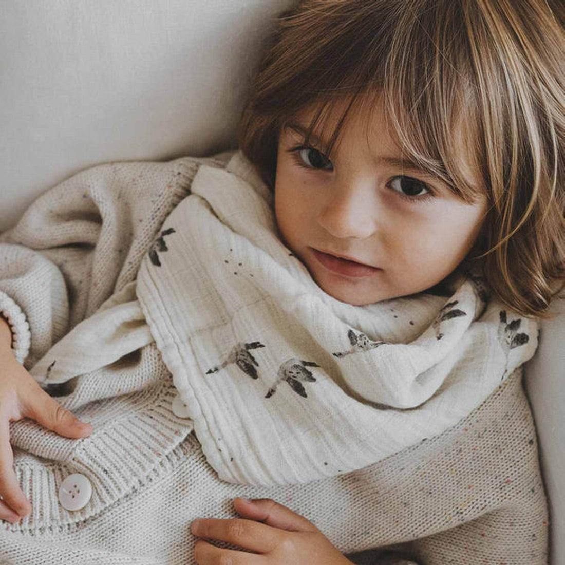 rose-in-april-swaddle-print-goose-natural-110-x-110cm-baby-nursery-clothing-wear-fashion-accessories-ria-art000000745-goose-05