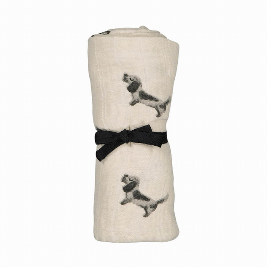 rose-in-april-swaddle-print-teckel-natural-baby-nursery-clothing-wear-fashion-accessories-ria-art000001034-01