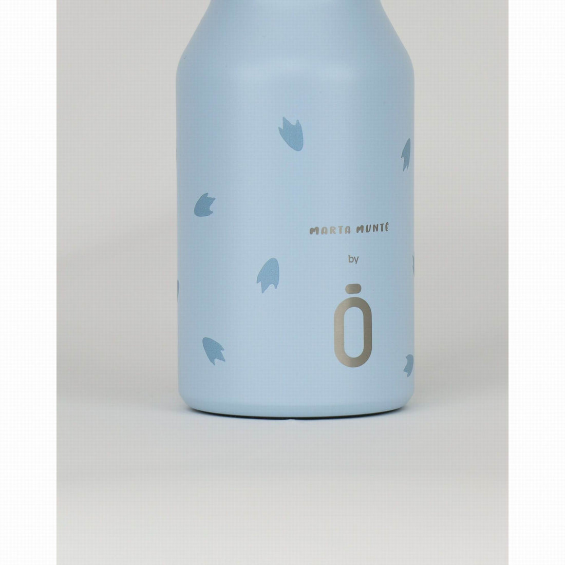 runbott-mii-insulated-bottle-350ml-marta-munte-penguin-sports-lid-kitchen-runb-99101508-05