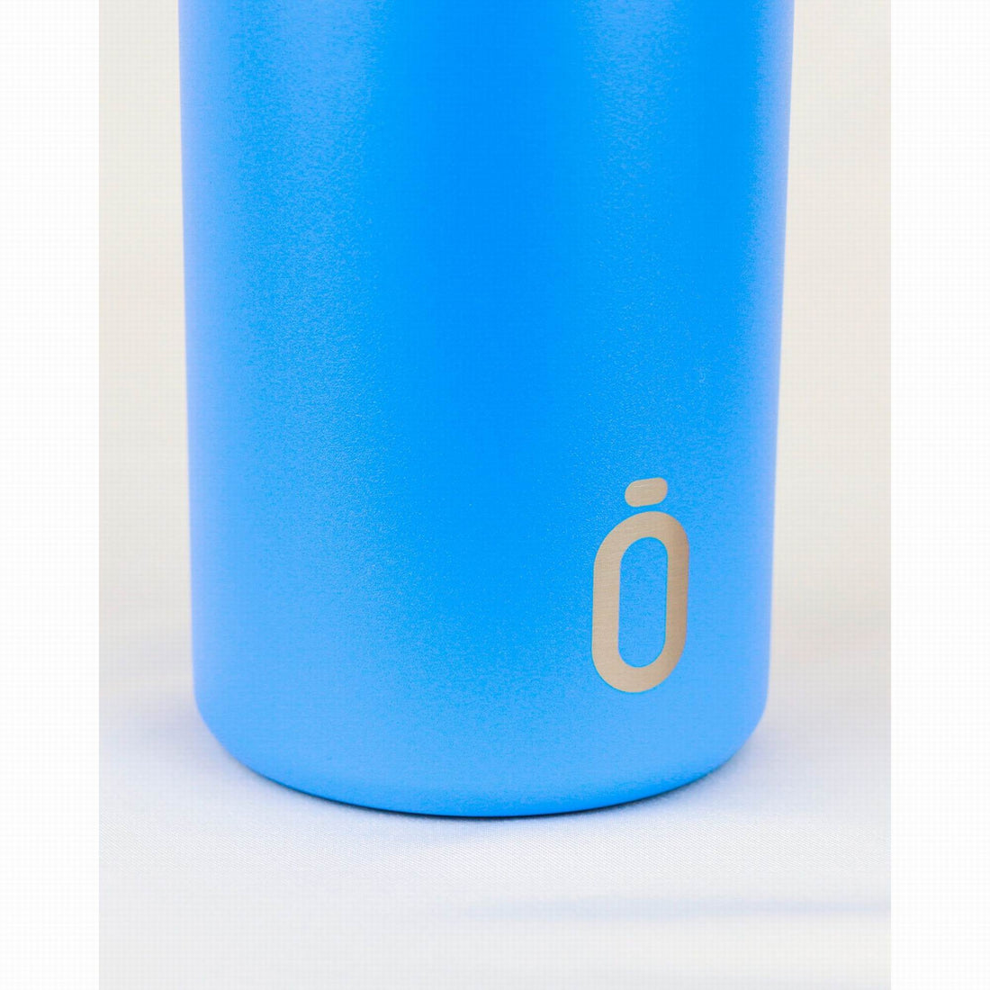 runbott-mii-insulated-bottle-600ml-royal-blue-kitchen-runb-91897756-07