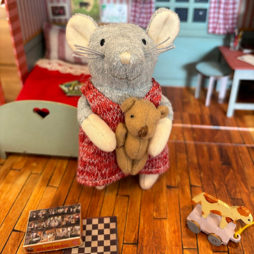 sam-julia-bedroom-mouse-mansion-to-go-play-toy-saju-bt140150