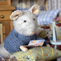 sam-julia-little-mouse-doll-sam-12cm-play-toy-saju-mh03004