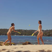 sunnylife-beach-rackets-la-mer-limon-play-toy-sunl-s61brlim-07