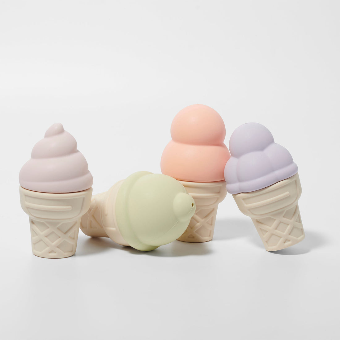 sunnylife-ice-cream-splash-toys-apple-sorbet-multi-sunl-s41sbtcr