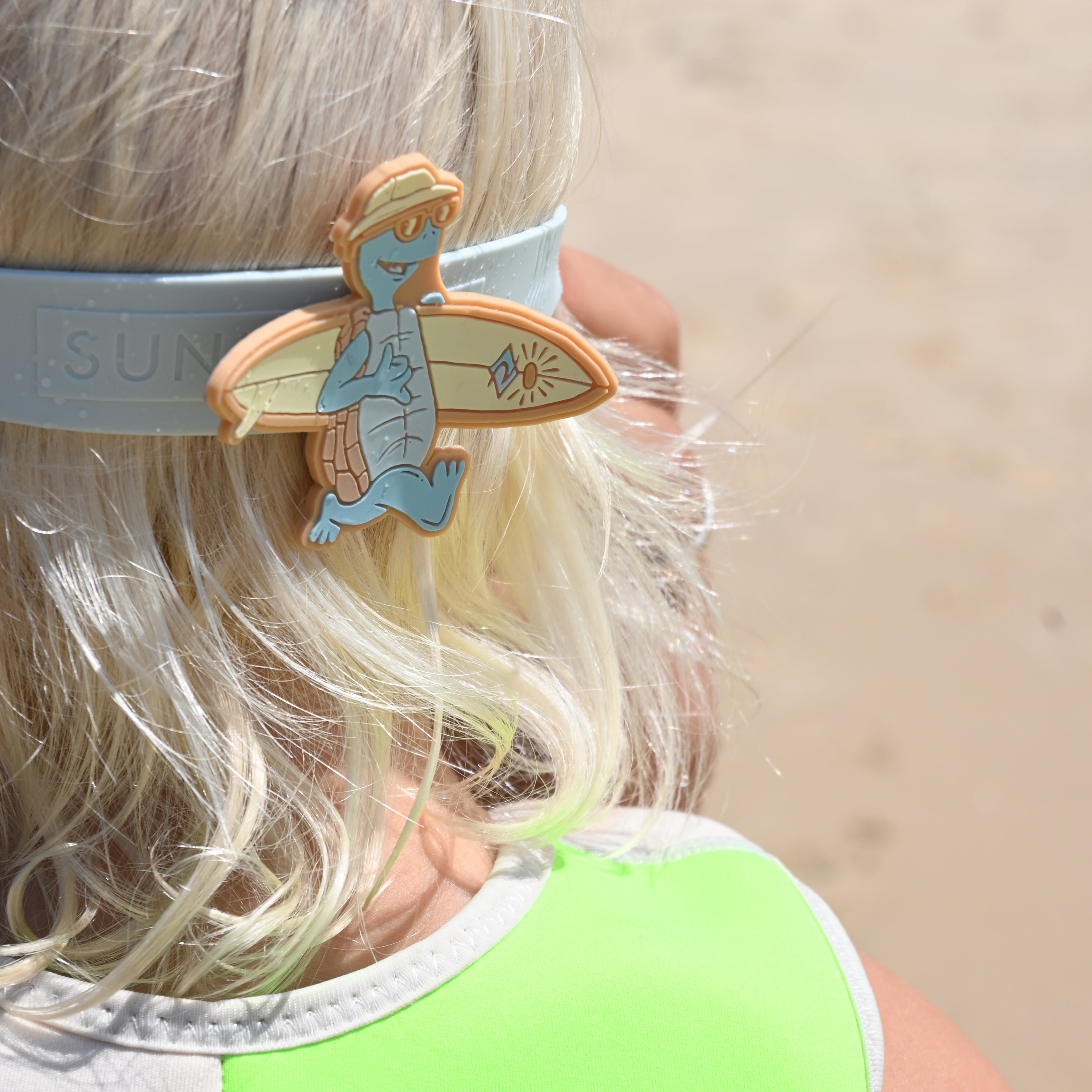 sunnylife-kids-swim-goggles-shred-turtle-aqua-sunl-rcgogsta