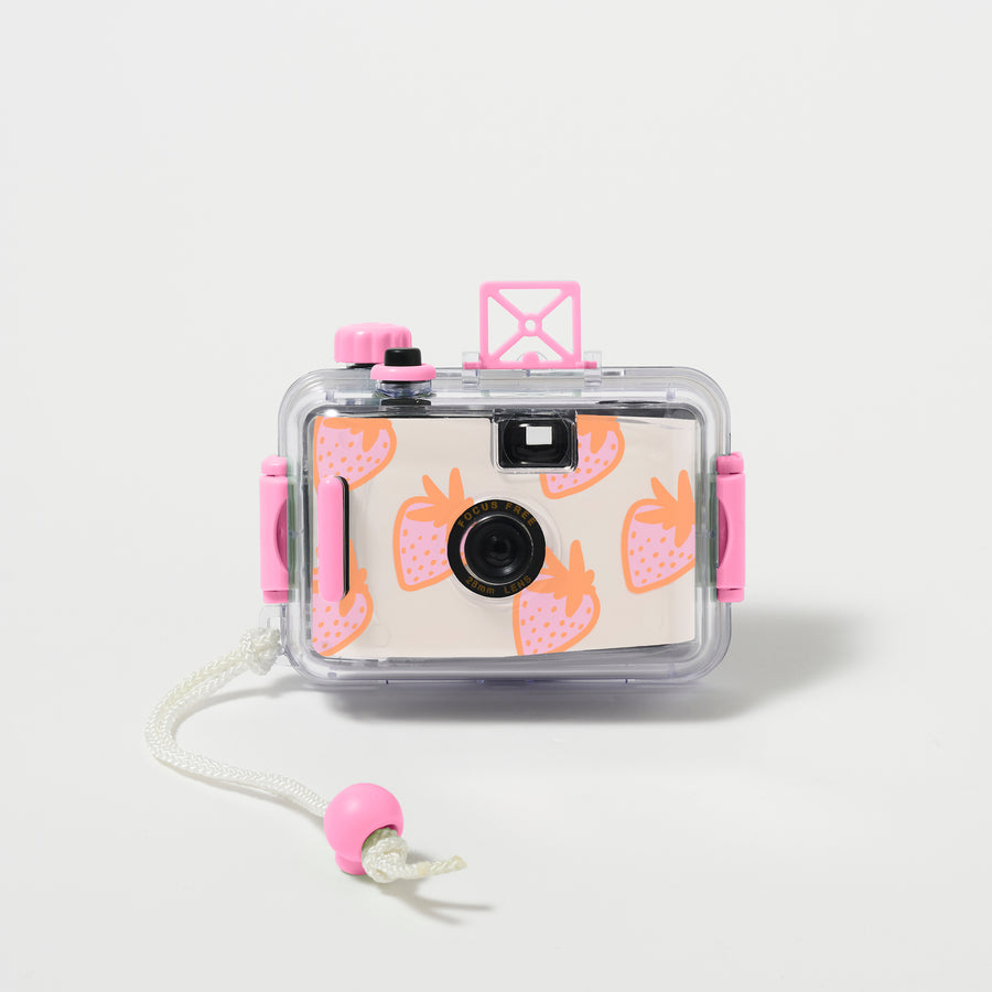 sunnylife-underwater-camera-sea-seeker-strawberry-sunl-s3icamsb