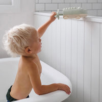 sunnylife-water-squirters-crocodile-pastel-green-sunl-s41ascrc