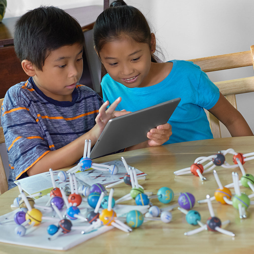 thames-&-kosmos-signature-happy-atoms-full-tmko-585001