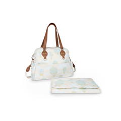 white-atelier-choux-changing-bag-hot-air-balloons-blue-changing-mat8