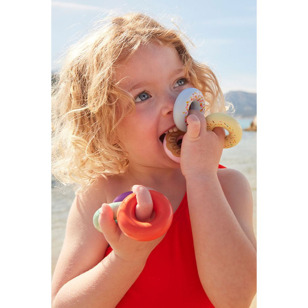 white-kids-concept-doughnuts