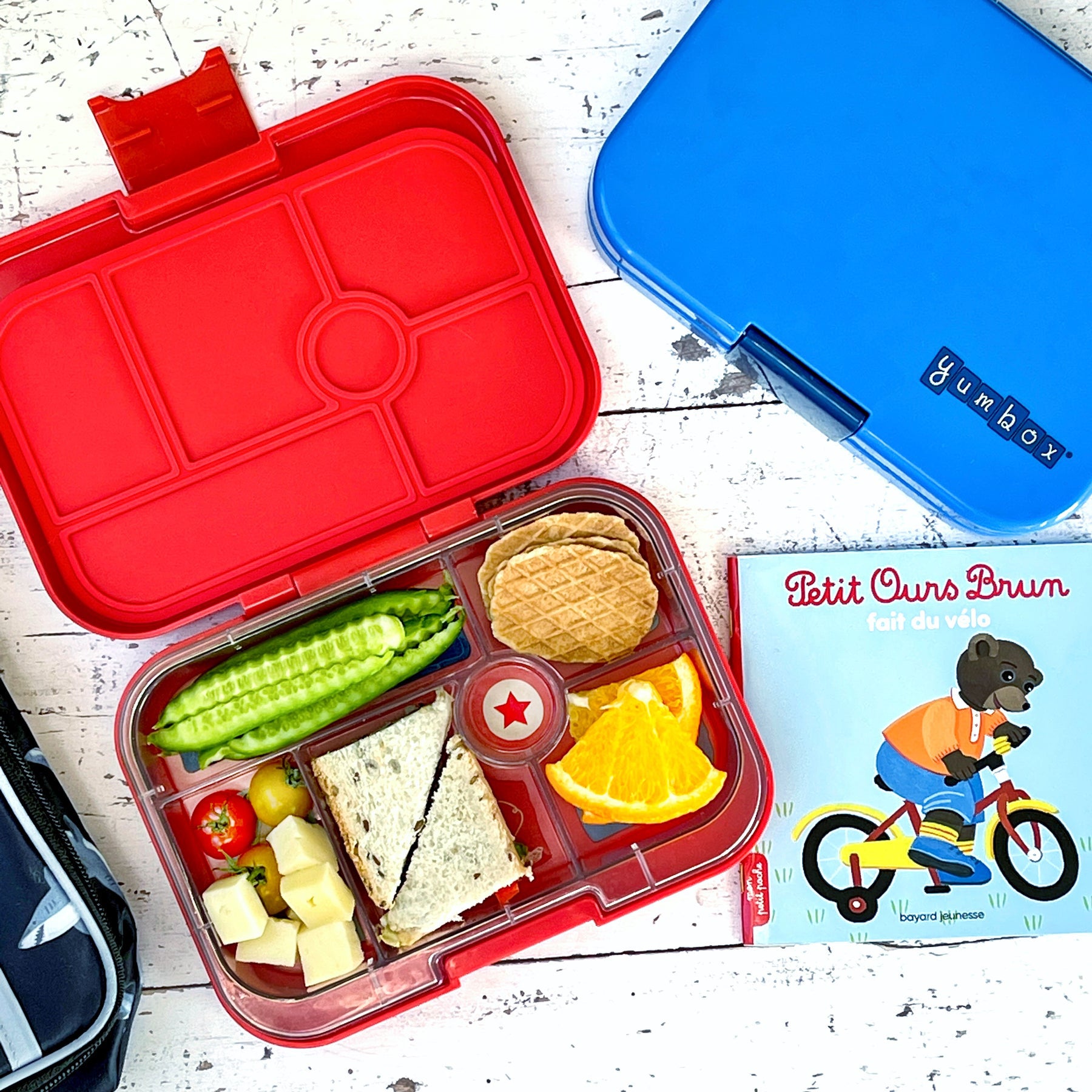 yumbox-original-6-compartment-roar-red-race-cars-yumb-rri202303c
