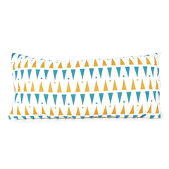 nobodinoz-cushion-averell-blue-honey-triangles-01