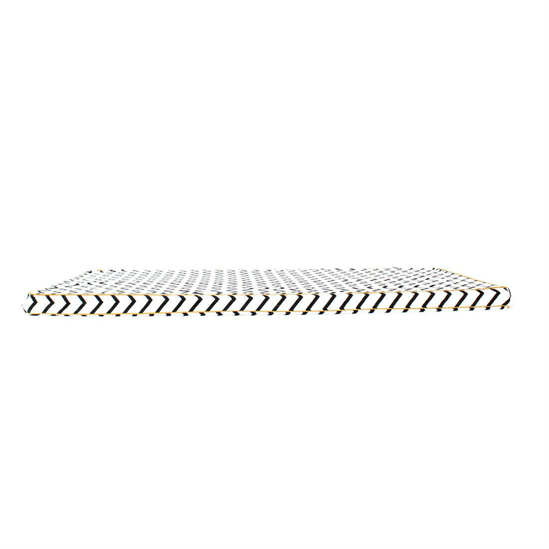 nobodinoz-mattress-zigzag-black-01