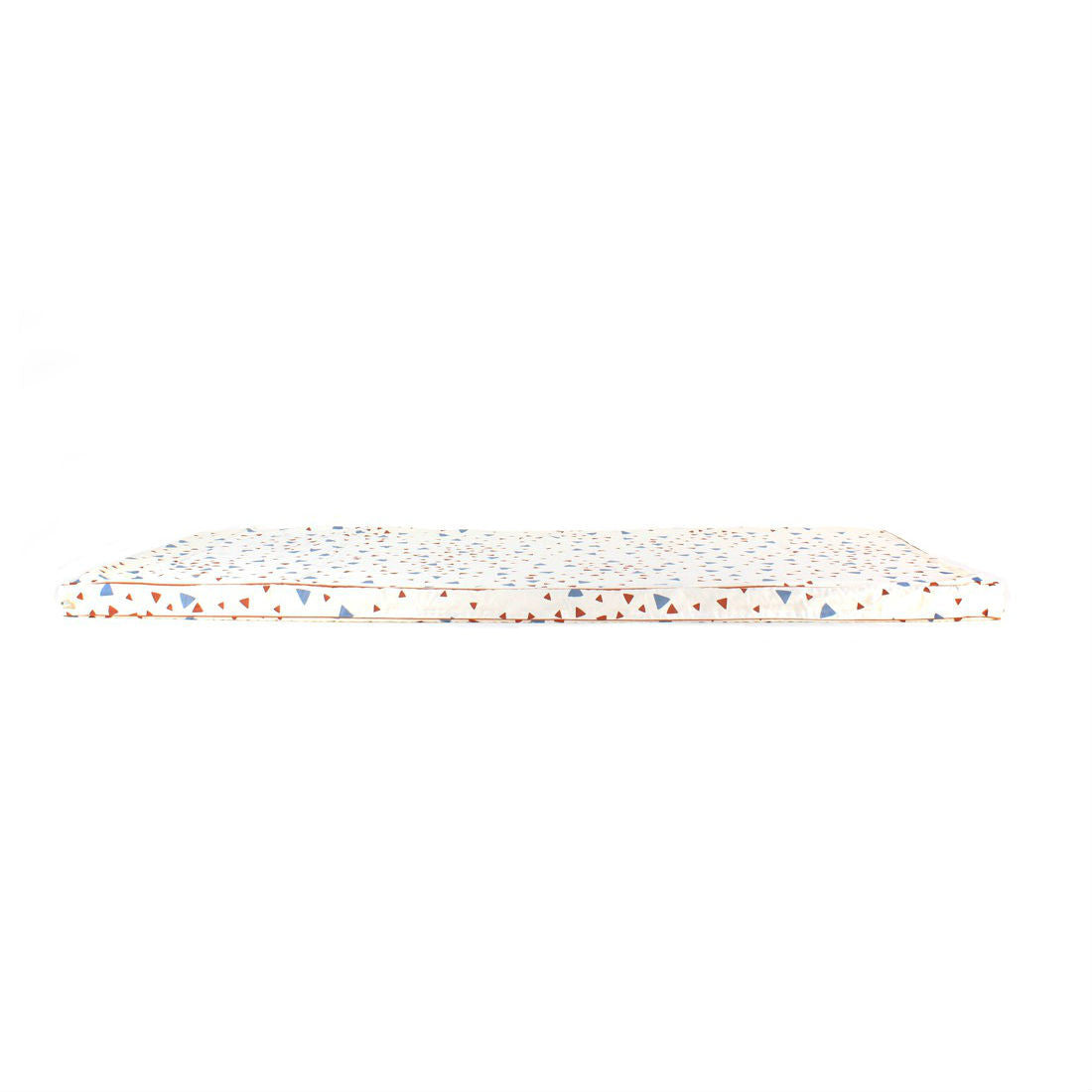 nobodinoz-mattress-blue-terracotta-sparks-01