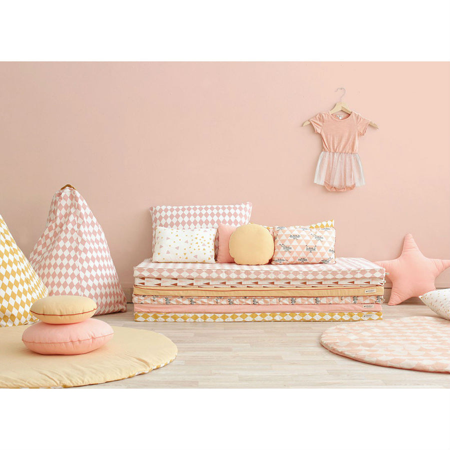 nobodinoz-beanbag-marrakech-pink-honey-sparks-02
