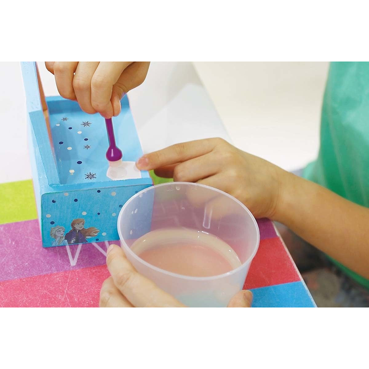 4m-mirror-chest-frozen-ii- (2)