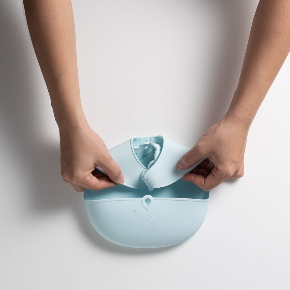 Miniware Roll & Lock Bib (Set of 2) - Silicone Bib in Aqua + Grey