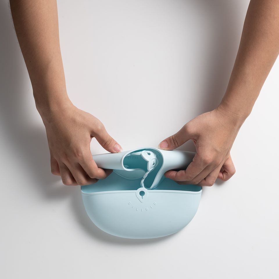 Miniware Roll & Lock Bib - Silicone Bib in Cotton Candy