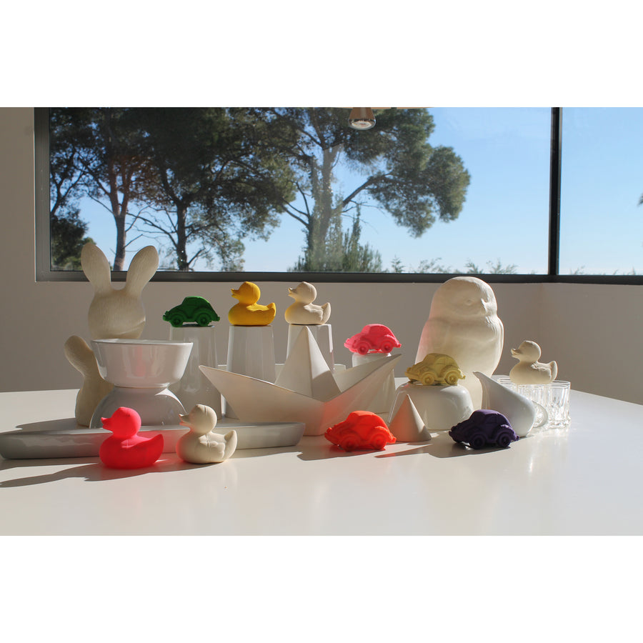 Oli & Carol Small Beetle Cars Teether