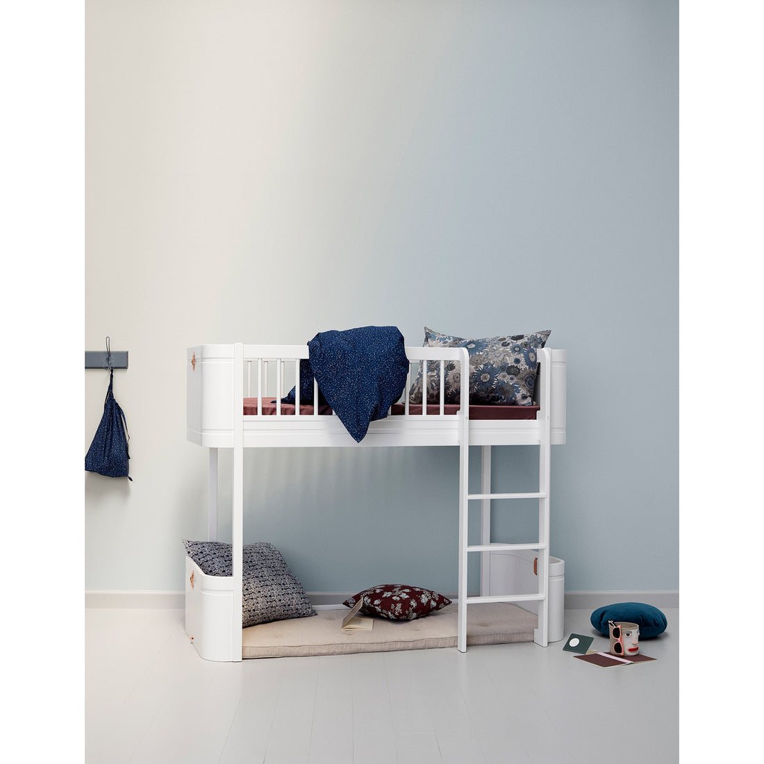 Oliver Furniture Wood Mini+ Cot Bed (With Junior Conversion Kit) - White