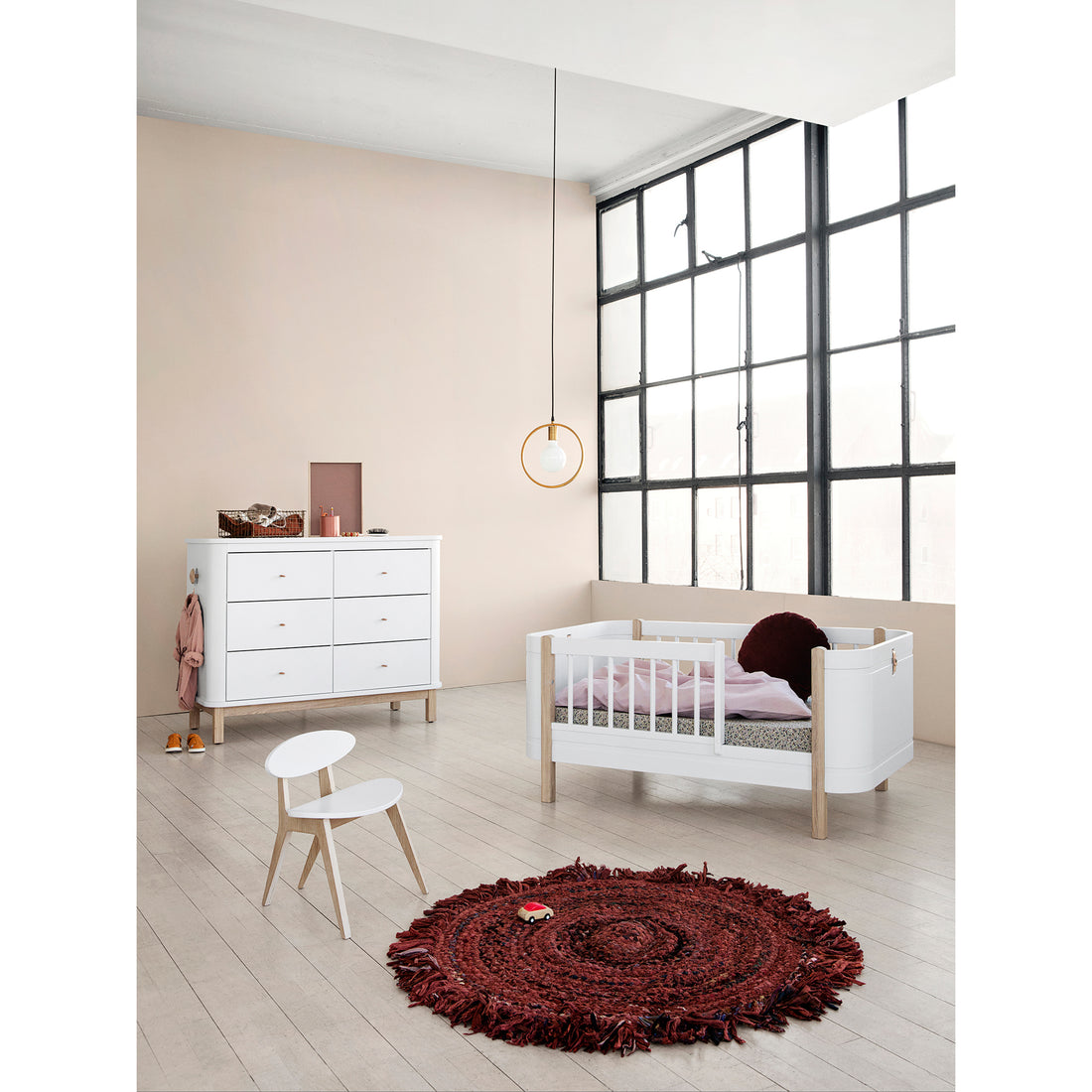 Oliver Furniture Wood Mini+ Cot Bed (With Junior Conversion Kit) - White/Oak