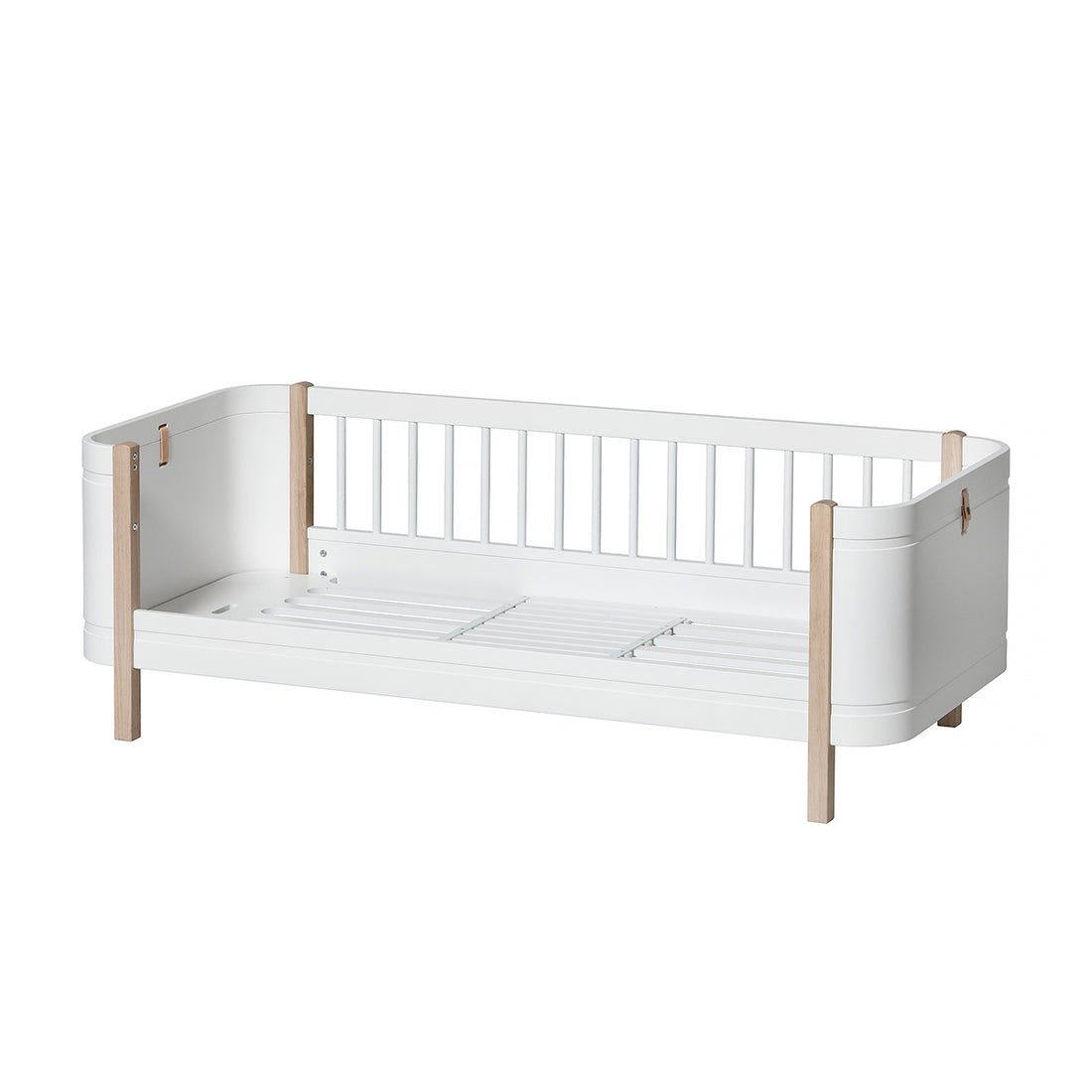 Oliver Furniture Wood Mini+ Cot Bed (With Junior Conversion Kit) - White/Oak