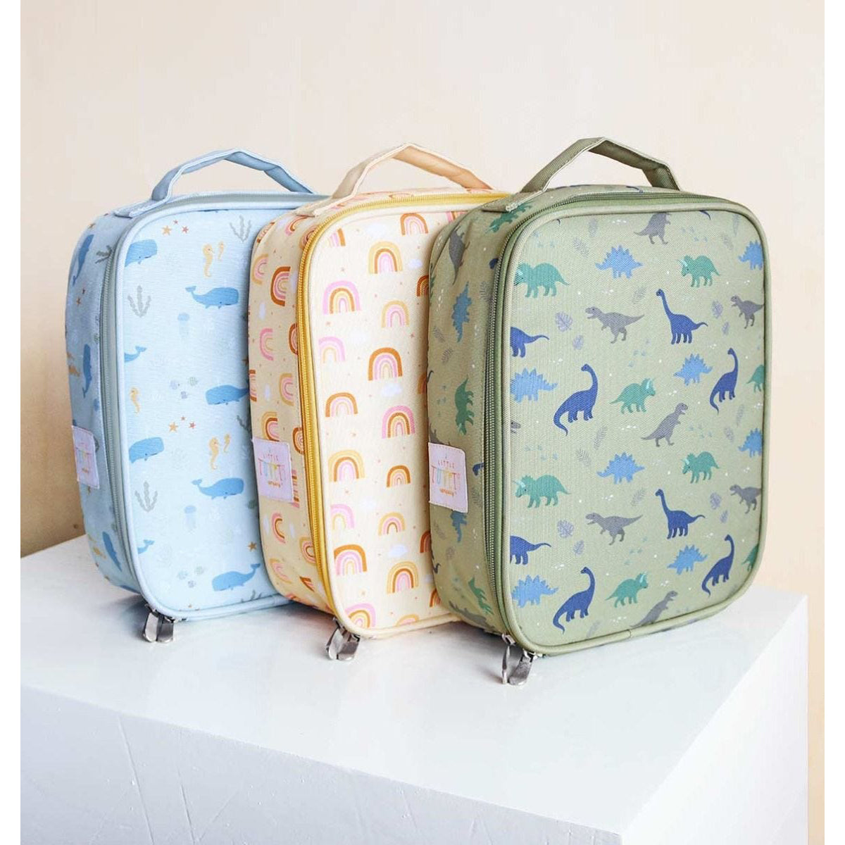a-little-lovely-company-cool-bag-dinosaurs- (8)