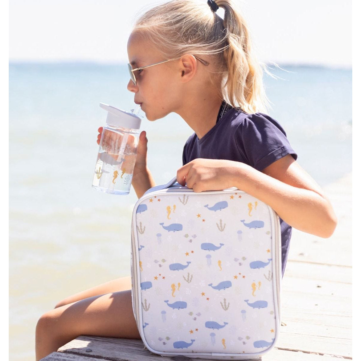a-little-lovely-company-cool-bag-ocean- (7)