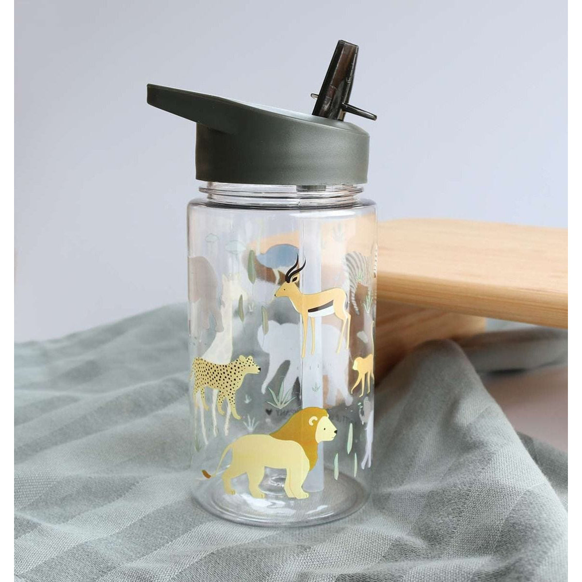 a-little-lovely-company-drink-bottle-savanna-allc-dbsagr48- (3)