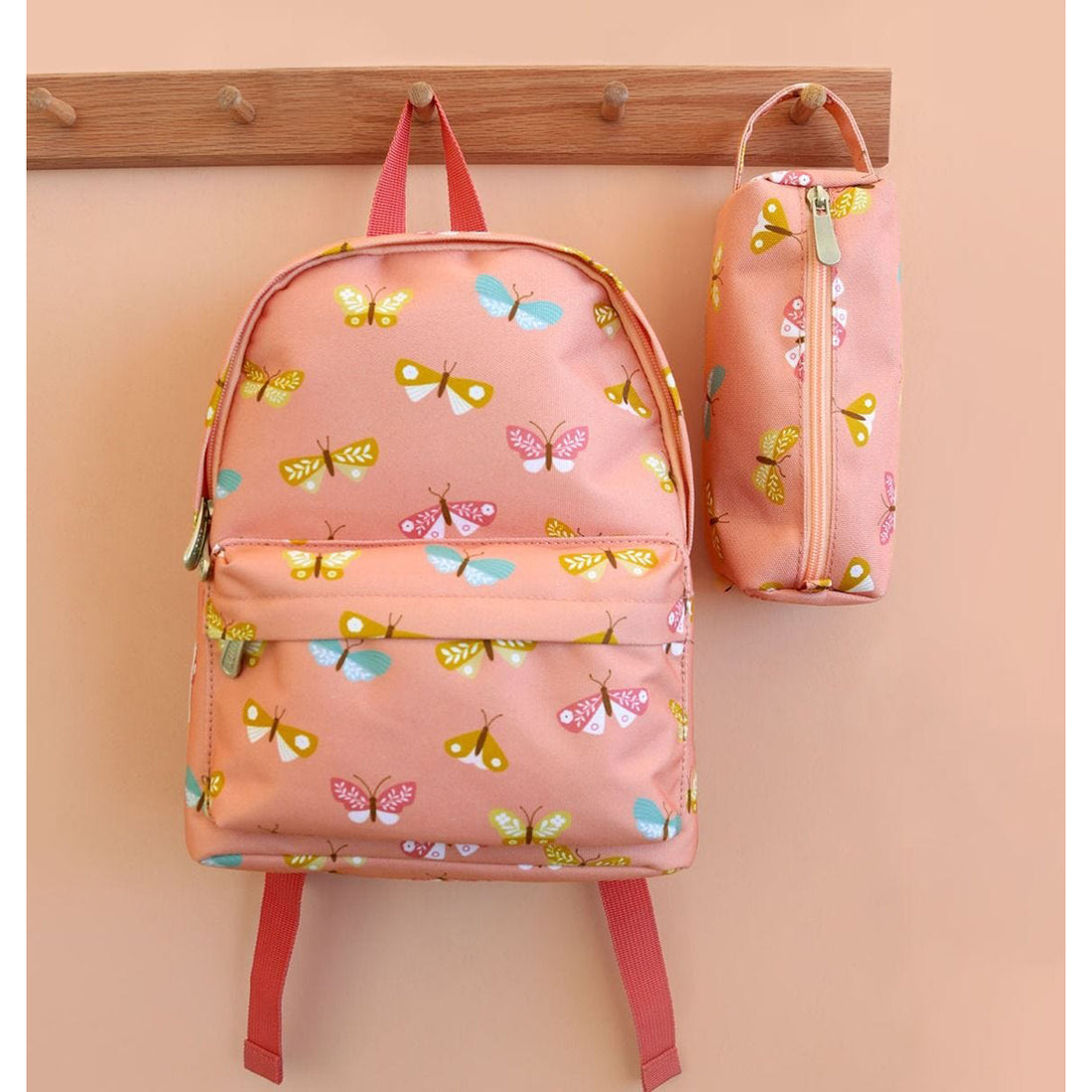 a-little-lovely-company-little-backpack-butterflies-allc-bpbupi58- (5)