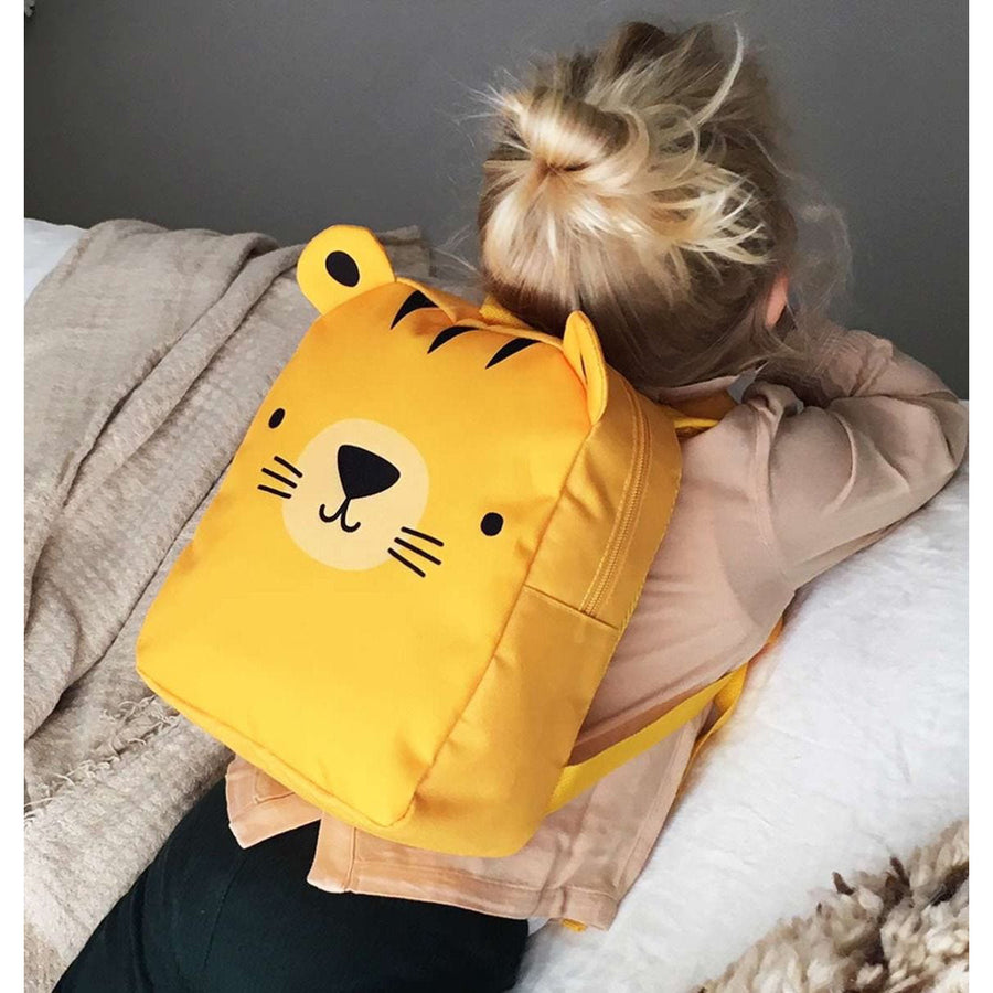 a-little-lovely-company-little-backpack-tiger- (4)