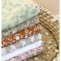 a-little-lovely-company-muslin-cloth-set-of-2-leaves-sage-baby-nursery-allc-mulegr02-00006
