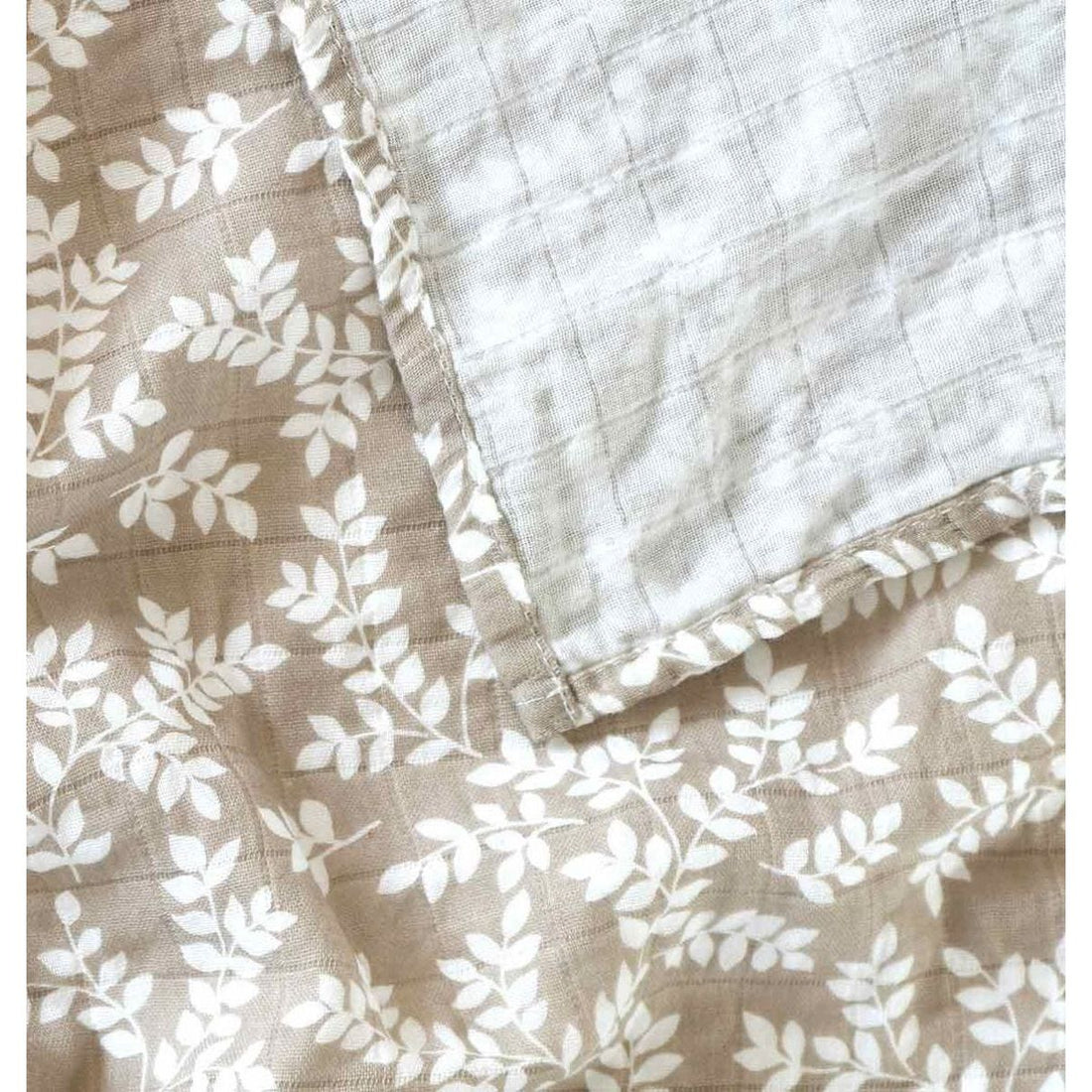 a-little-lovely-company-muslin-cloth-set-of-2-leaves-taupe-baby-nursery-allc-mulebr03-00002