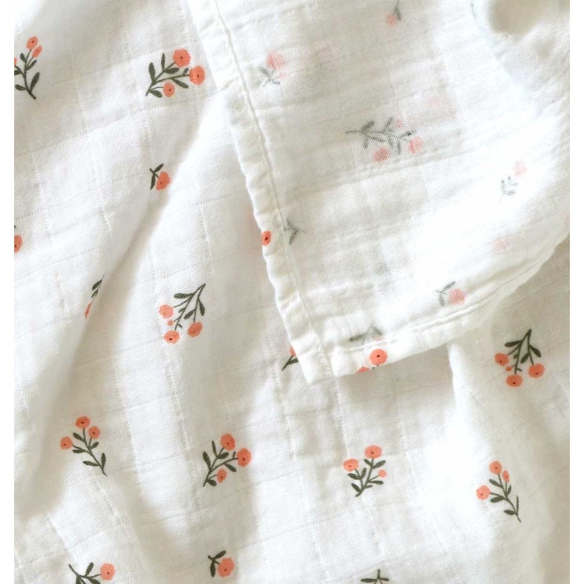 a-little-lovely-company-muslin-cloth-set-of-2-little-flowers-baby-nursery-allc-mulfpi01-00003