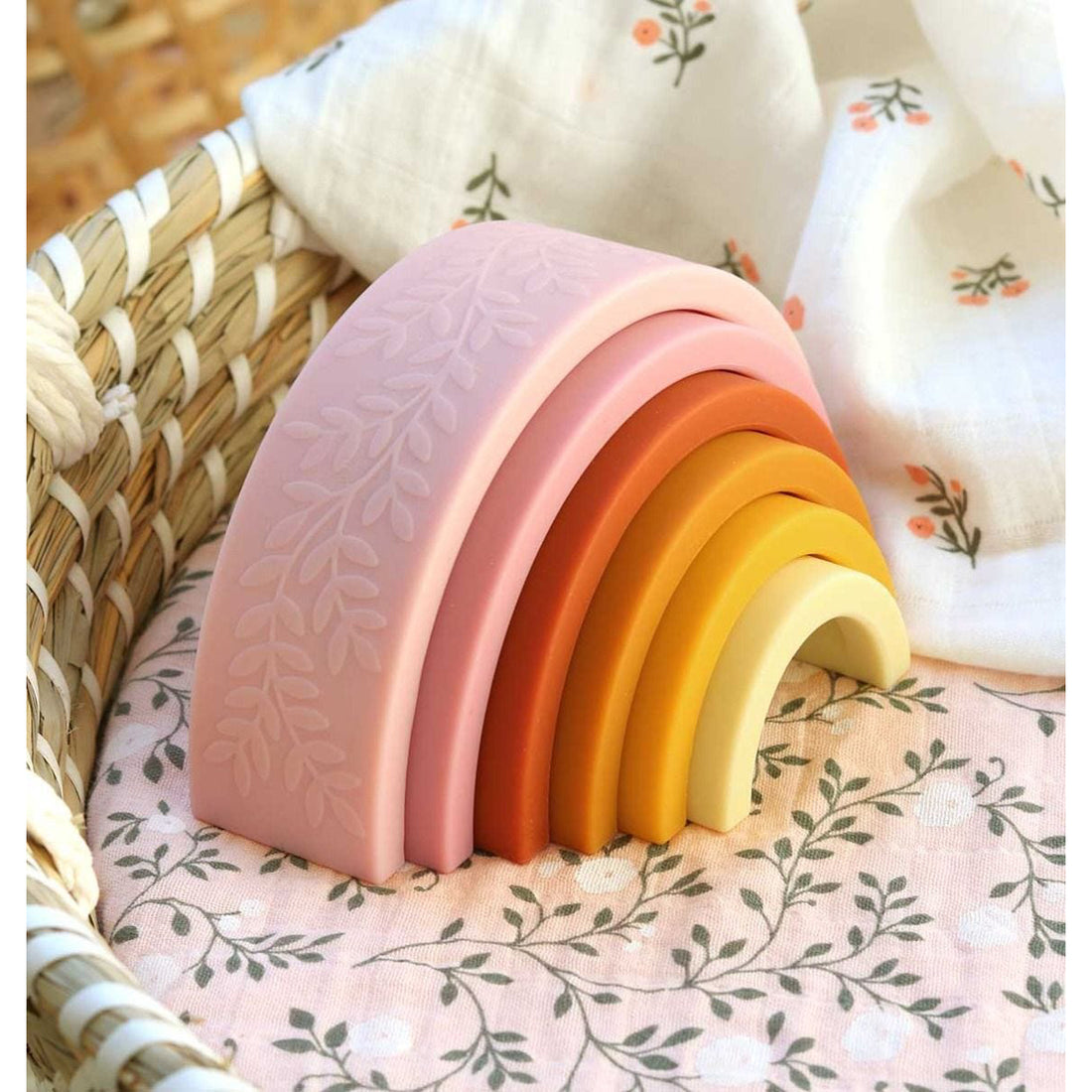 a-little-lovely-company-rainbow-stacking-toy-sunset-allc-sistsu01- (8)
