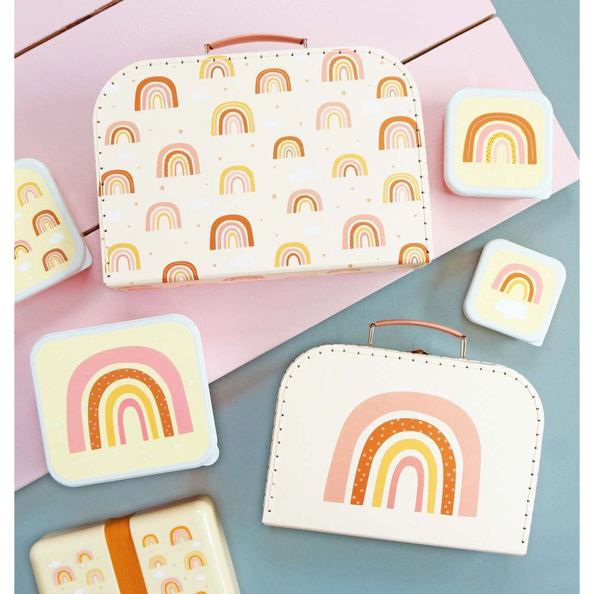 a-little-lovely-company-suitcase-set-rainbows- (6)