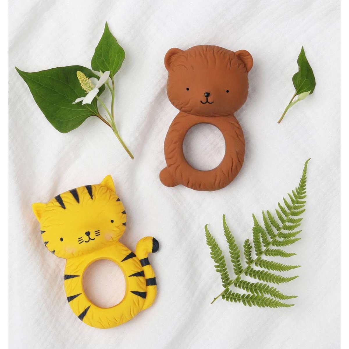 a-little-lovely-company-teether-ring-tiger- (6)