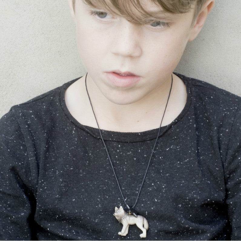 a-mini-penny-wolf-necklace- (2)