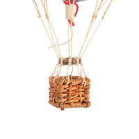 authentic-models-floating-the-skies-rainbow-hot-air-balloon-hanging-decor-13c-aumd-ap160e- (4)