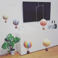 authentic-models-travels-light-mint-hot-air-balloon-hanging-decor-30cm-aumd-ap161m- (7)