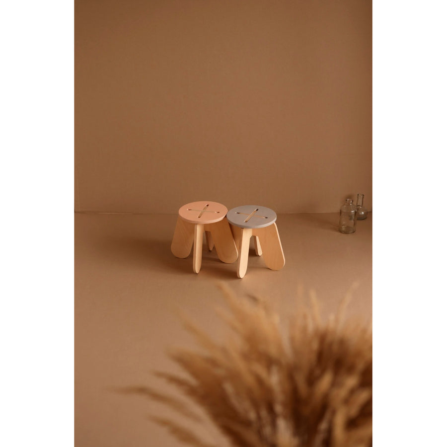 babai-wooden-children-stool-x-grey- (2)