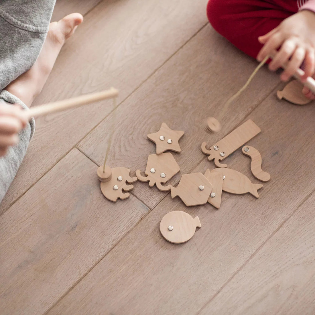 babai-wooden-fishing-game-set-on-magnets-geometric-fishes-bbai-fish-geom- (3)