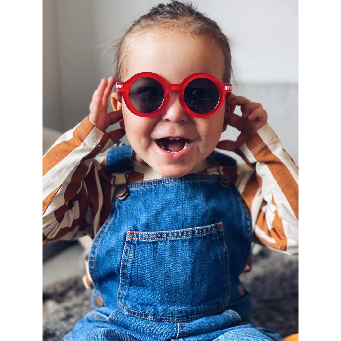 babymocs-children-sunnies-signature-round-red-bmoc-0644925479468-red- (2)