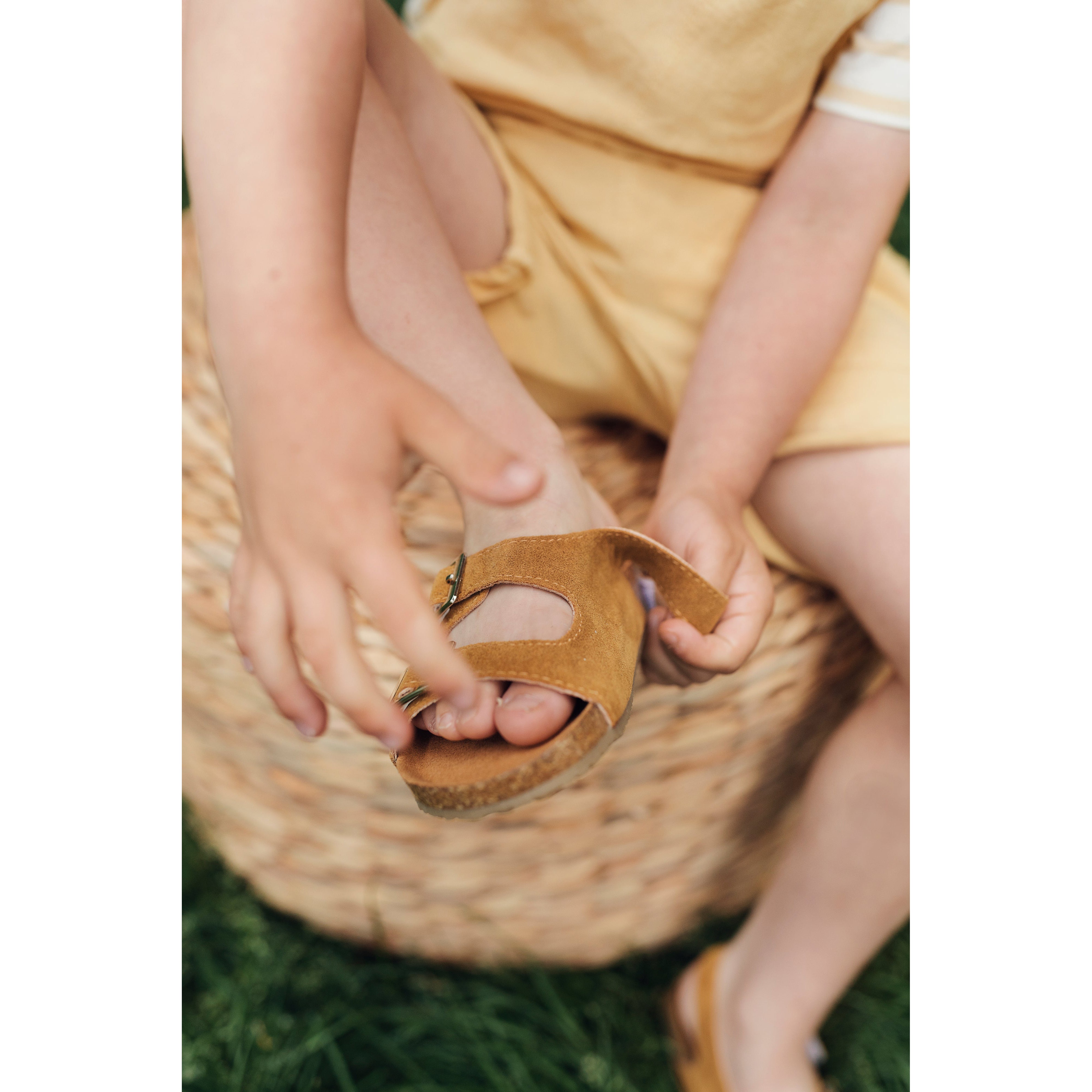 babymocs-vacay-sandal-beige-bmoc-0768253216646-beige-18-24m- (5)