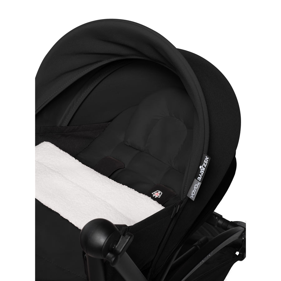 babyzen-yoyo²-0+-6+-baby-stroller-complete-set-black-frame-with-black-0+-newborn-pack-&-6+-color-pack- (4)