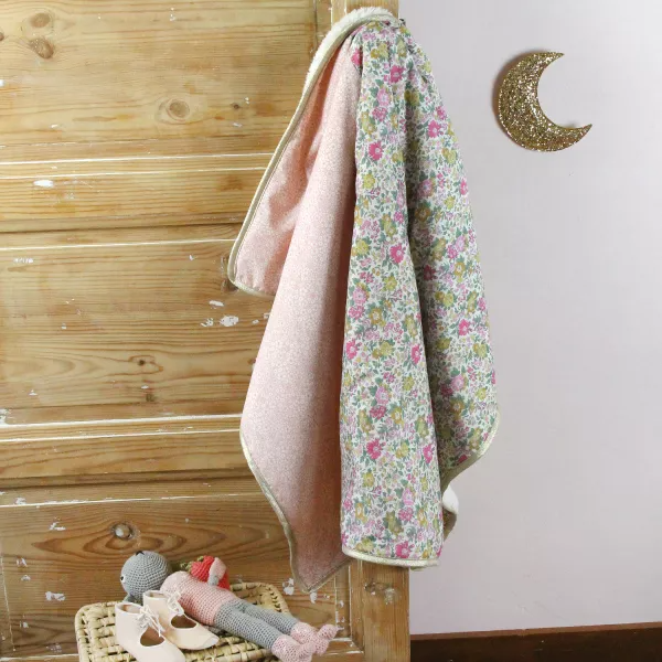 barnabe-aime-le-cafe-baby-blanket-rosalie-73x90cm-barn-bblanket-rosalie