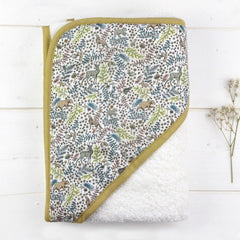 barnabe-aime-le-café-bath-towel-fabio-barn-cabain-fabio- (1)